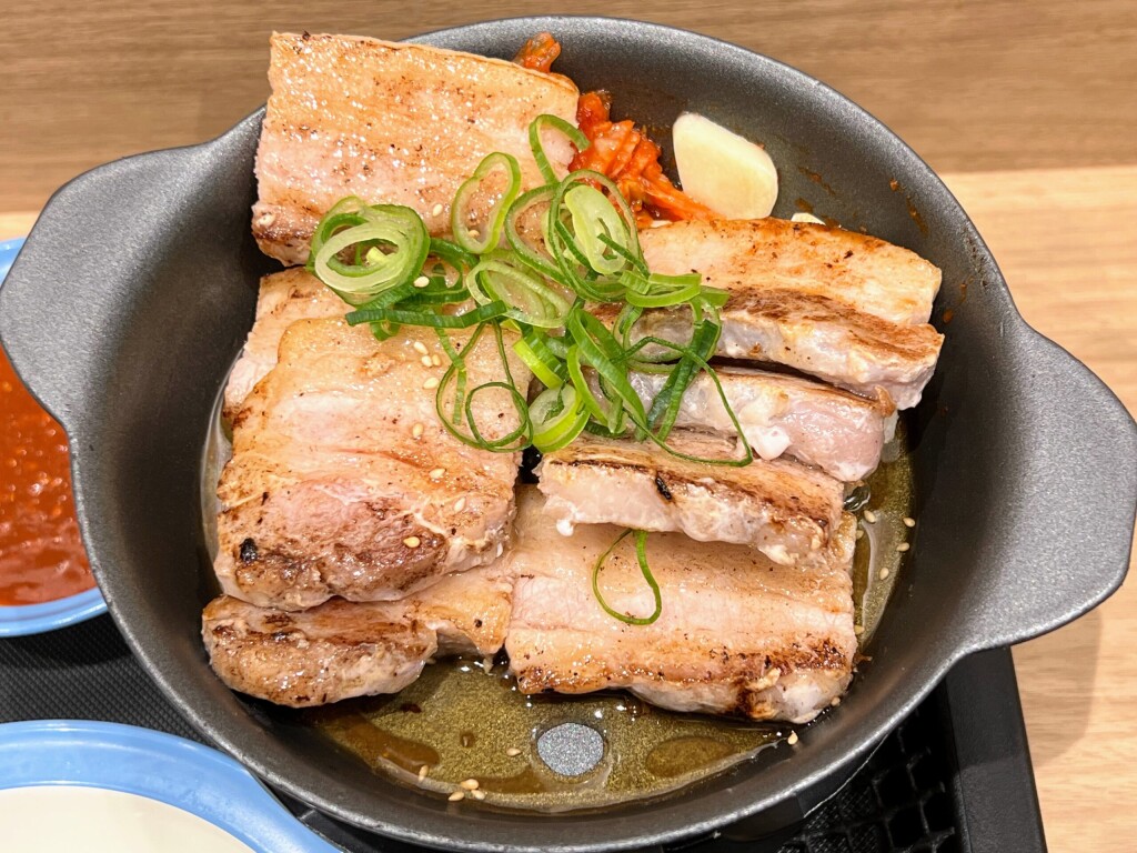 【松屋】サムギョプサル風極厚豚カルビ焼肉定食（2025年2月）【期間限定】