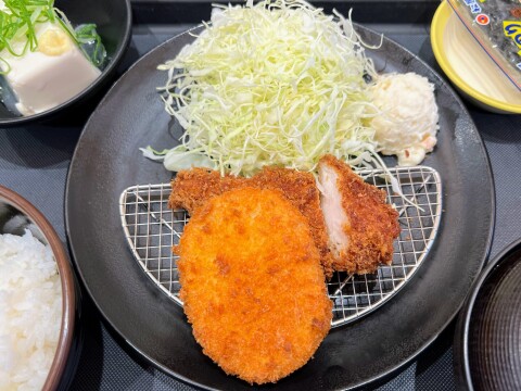 【松のや】得朝ささみかつ＆コロッケ定食【朝メニュー】