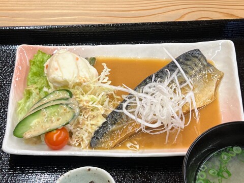 【島根県出雲市】「そば処 吉兆」の「さばの味噌煮定食」（2023年2月）【道の駅 大社ご縁広場】