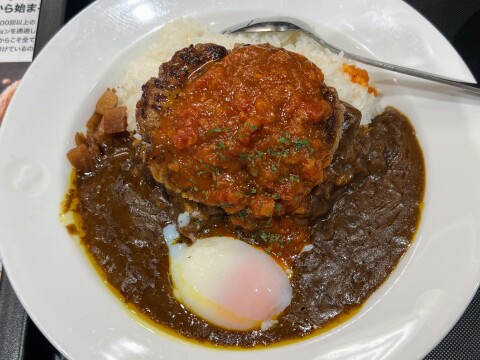 【松屋】「うまトマハンバーグカレー」（2025年8月）【期間限定】