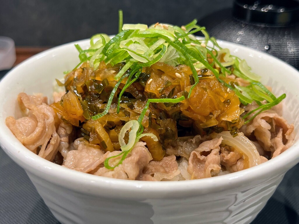 【松屋】青森発「ねぶた漬牛めし」（2025年8月）【店舗限定】