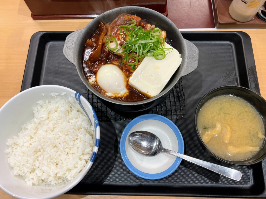 【松屋】名古屋めしのアレンジ料理「鶏のどて煮風鍋」（2025年2月）【店舗限定】