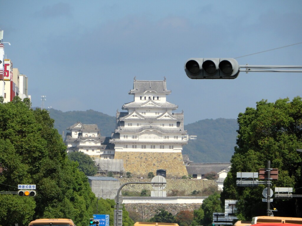【世界文化遺産】JR姫路駅北口（姫路城口）から姫路城を望む（2019年10月）【国宝】