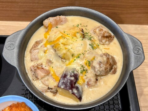 【松屋】あの「松屋外交」の火付け役となった名物メニュー「シュクメルリ鍋定食」（2025年1月）【期間限定】