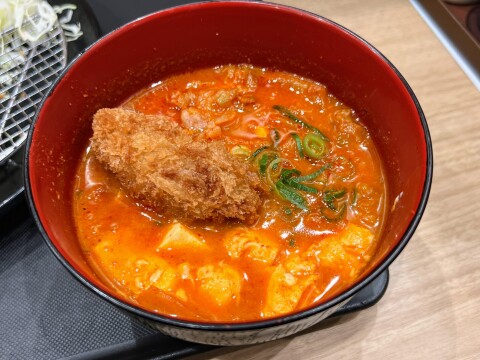 【松屋松のや併設店】これもまた牡蠣入りチゲの1つの形!?「牡蠣フライ（5個）定食」ミニチゲ変更（2026年1月）【期間限定】