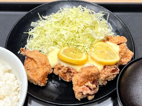 【松のや】「ハニーレモン唐揚げ定食（5個）」（2026年3月）【期間限定】