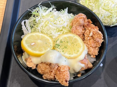 【松のや】「ハニーレモン唐揚げ丼」（2026年3月）【期間限定】