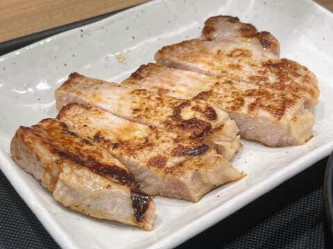 【松屋】「豚ロースグリル定食」（2026年4月）【期間限定】