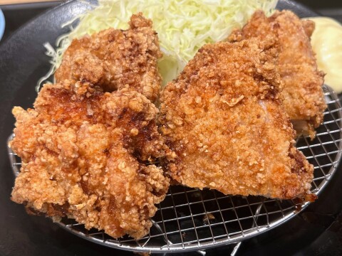 【松のや】定番メニューが大きくなって食べ応えアップ！？ 「大判唐揚げ定食」（2026年6月）【期間限定】