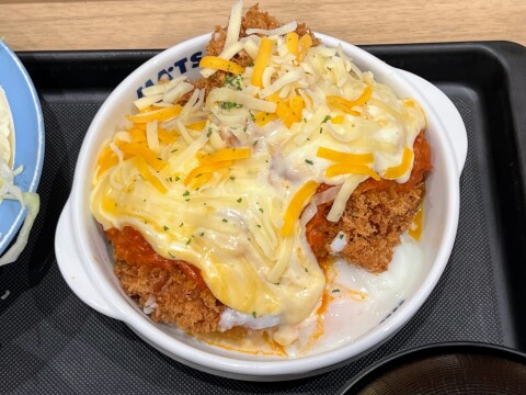 【松のや】 「チーズうまトマメンチかつ定食」（2026年5月）【期間限定】